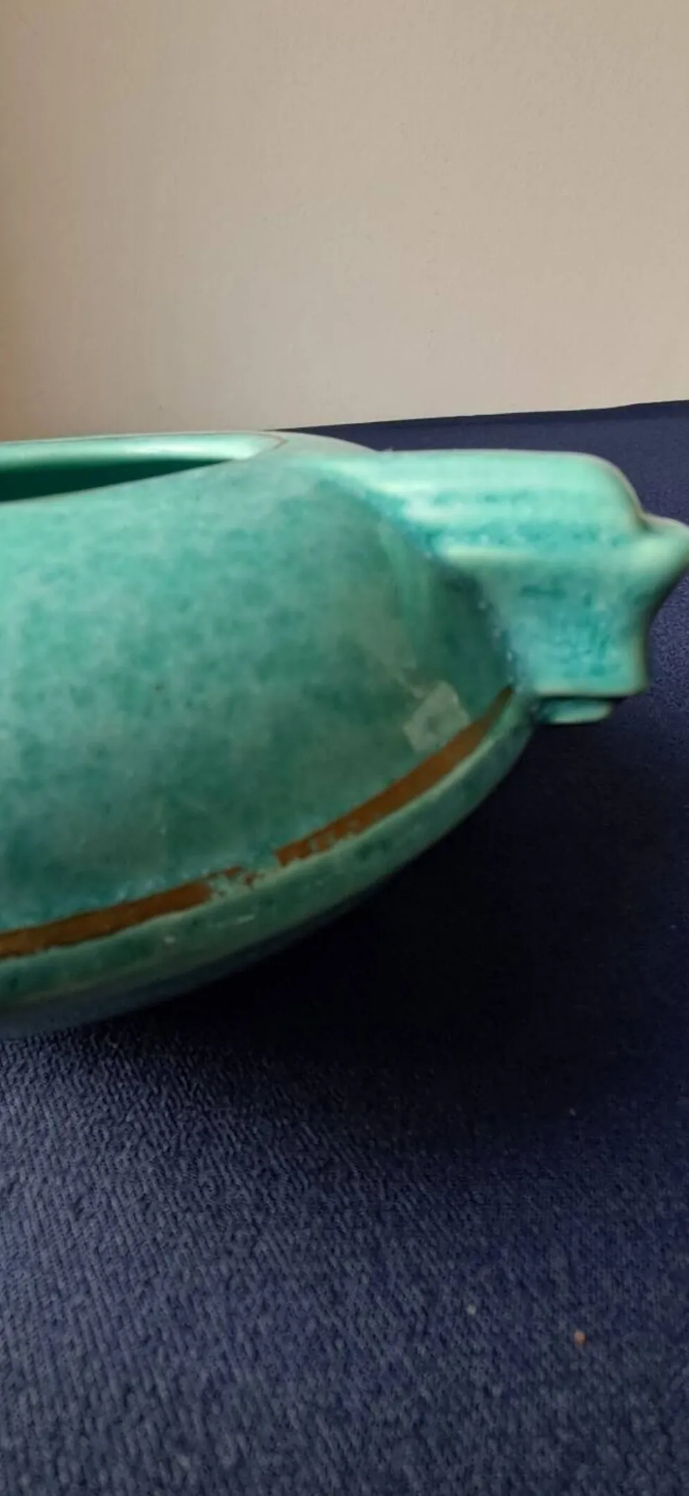 Pot à lait en faïence signé Molin, Charolles, années 70