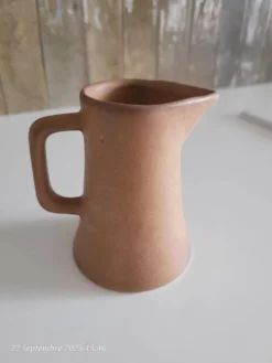 Pot à lait en grès