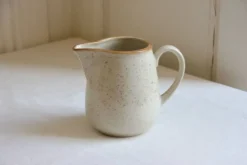 Pot à lait en grès