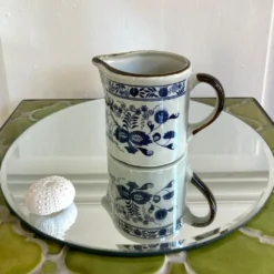 Pot à lait en grès décor fleurs