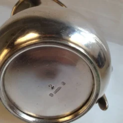 Pot à lait en métal argenté