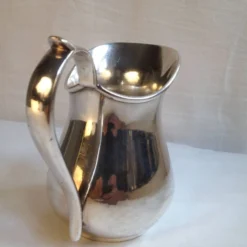 Pot à lait en métal argenté