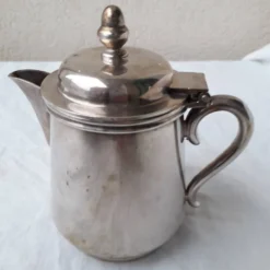 Pot à lait en métal argenté Nakazato