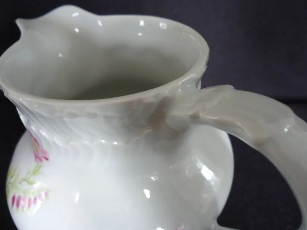 Pot à lait en porcelaine de Limoges, Goumot Labesse