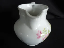 Pot à lait en porcelaine de Limoges, Goumot Labesse