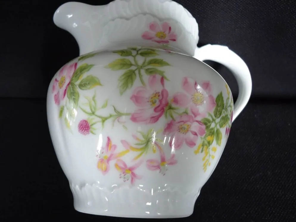 Pot à lait en porcelaine de Limoges, Goumot Labesse