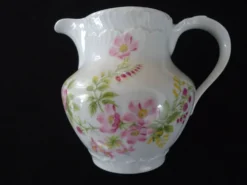 Pot à lait en porcelaine de Limoges, Goumot Labesse