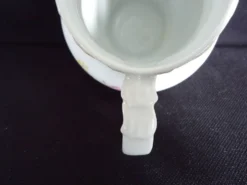 Pot à lait en porcelaine de Limoges, Goumot Labesse