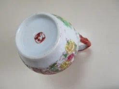 Pot à lait en porcelaine du Japon