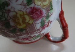 Pot à lait en porcelaine du Japon