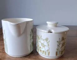 Pot à lait et confiturier Hornsea Fleur. 1970. England
