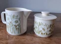 Pot à lait et confiturier Hornsea Fleur. 1970. England