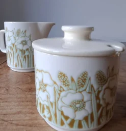 Pot à lait et confiturier Hornsea Fleur. 1970. England