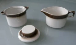 Pot à lait et sucrier