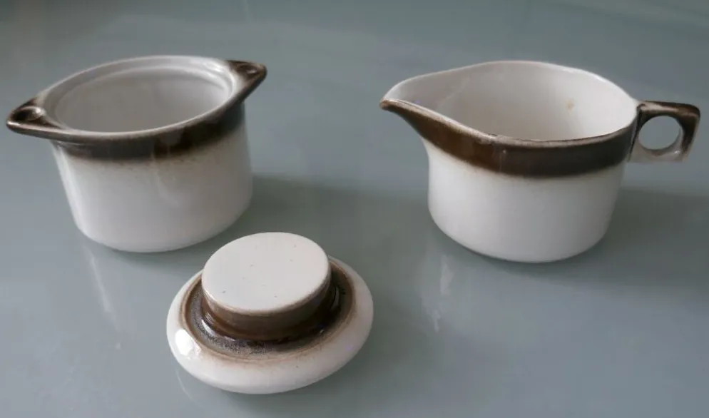 Pot à lait et sucrier
