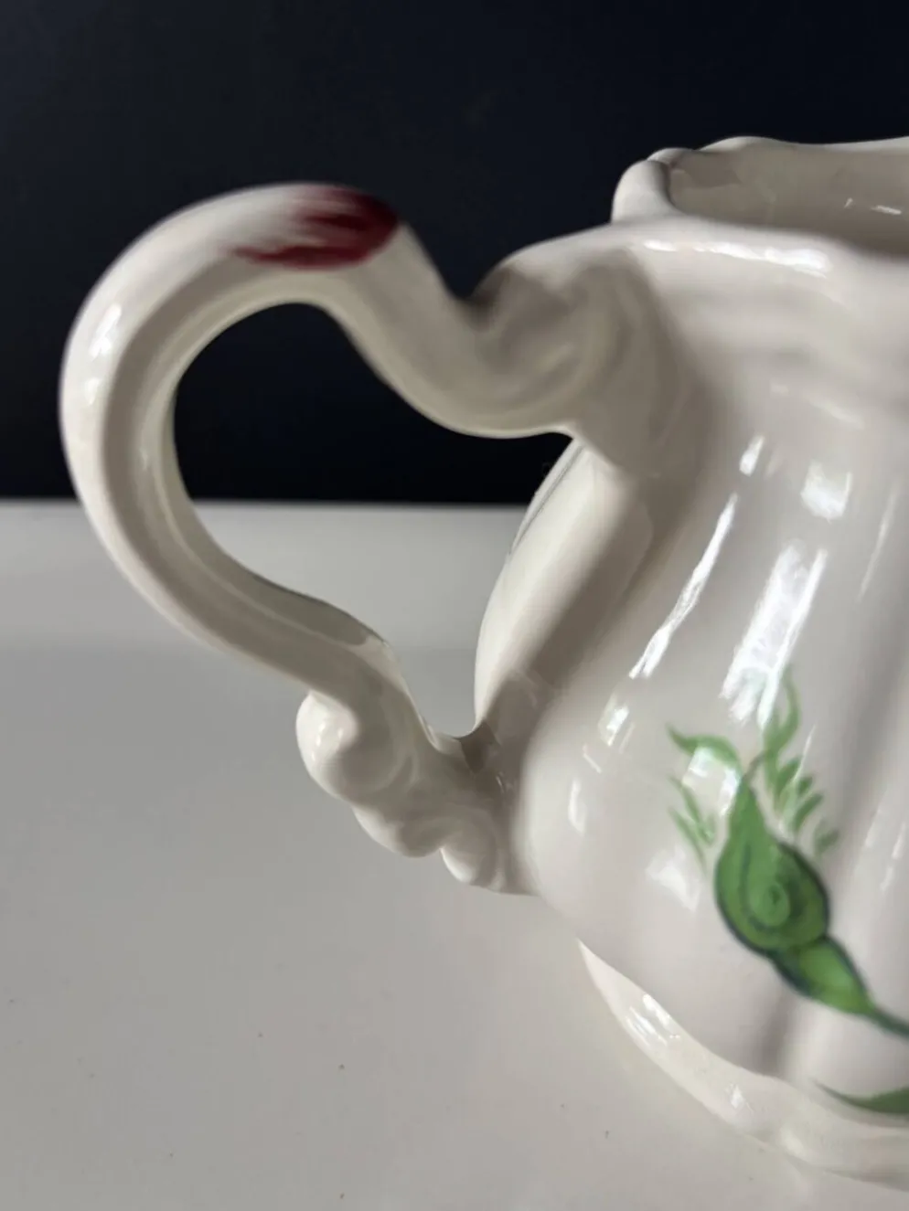 Pot à lait faïence Sarreguemines décor Cernay vintage — fleurs peintes