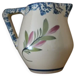 Pot à lait à fleurs