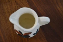Pot à lait Gien modèle Grenade