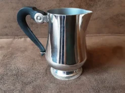 Pot à lait inox