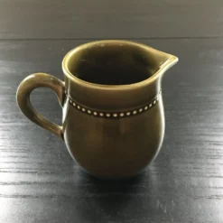 Pot à lait olive