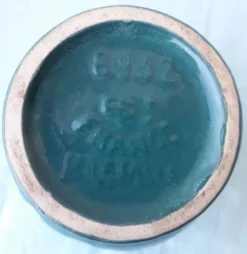 Pot à lait à pois