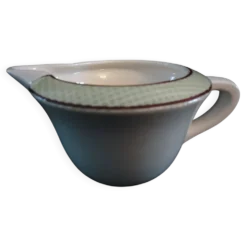 Pot à lait porcelaine de salains modèle isoard