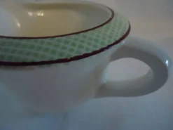 Pot à lait porcelaine de salains modèle isoard