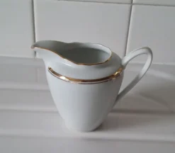 Pot à lait porcelaine tchèque