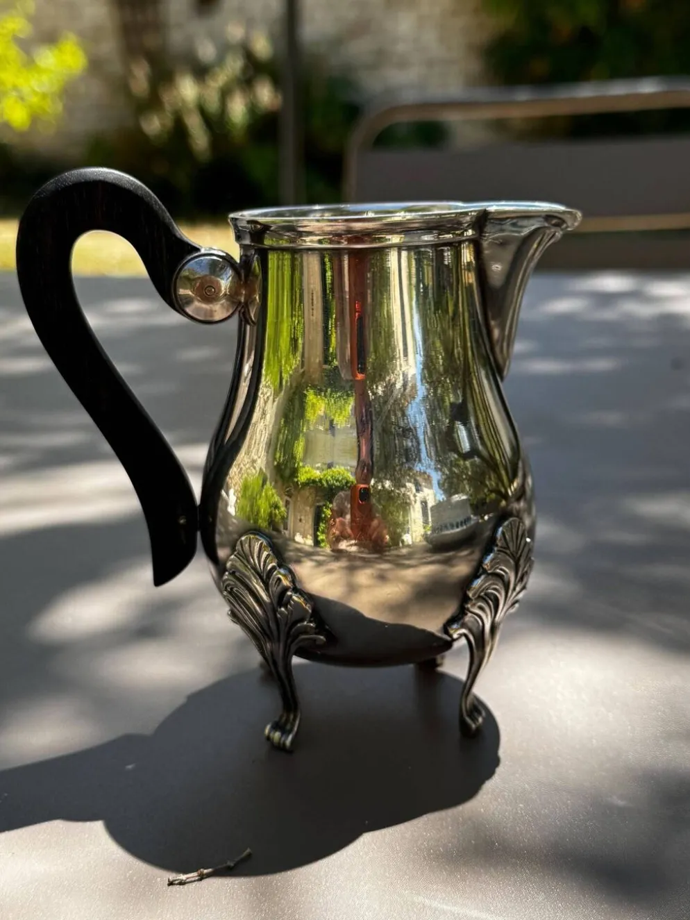 Pot à lait Quadripode Vintage en Métal Argenté, Poinçon J. NOE