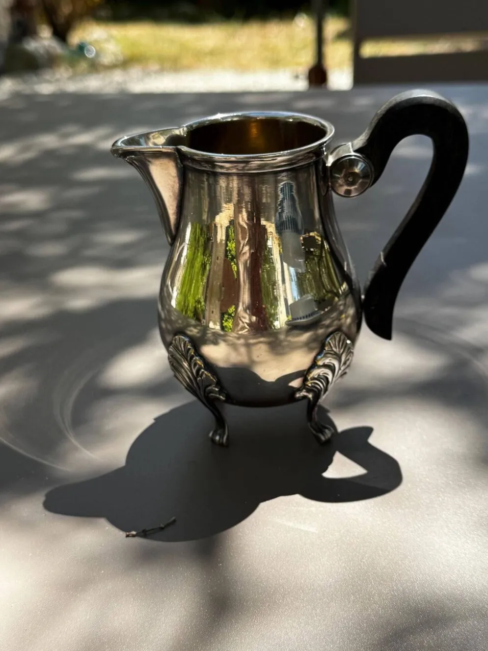 Pot à lait Quadripode Vintage en Métal Argenté, Poinçon J. NOE
