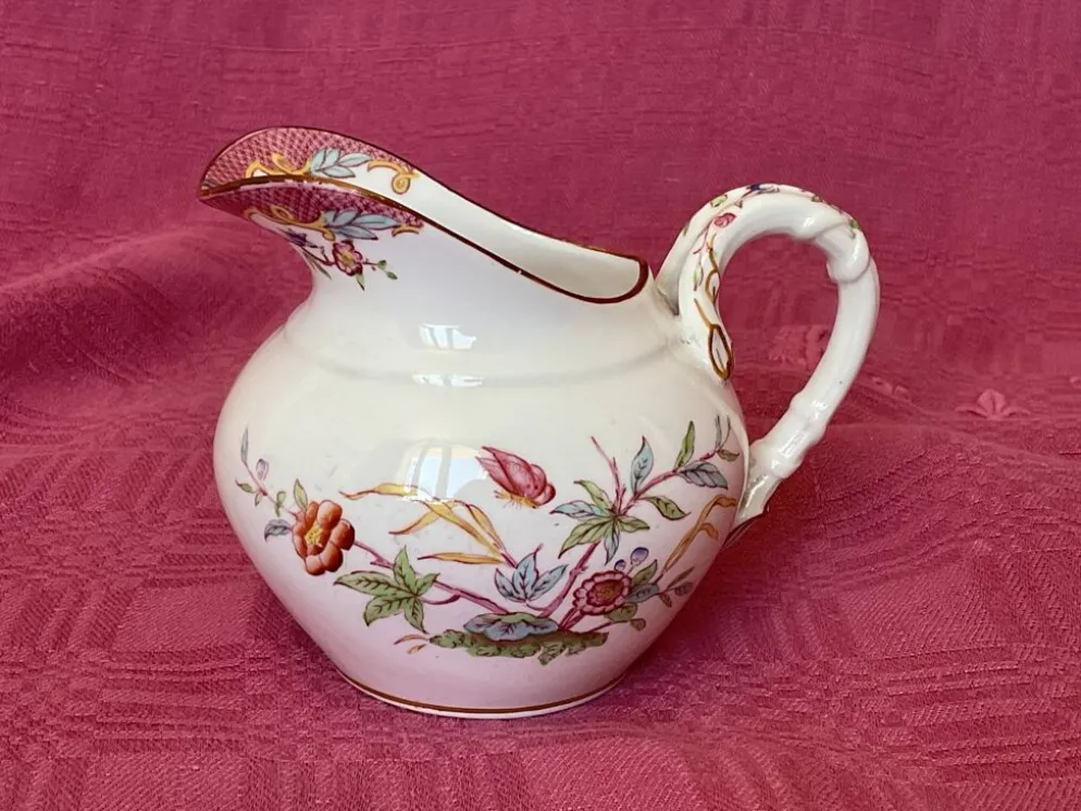 Pot à lait , Sarreguemines modèle Minton 19 siècle