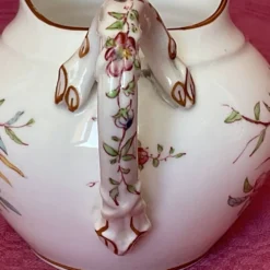 Pot à lait , Sarreguemines modèle Minton 19 siècle