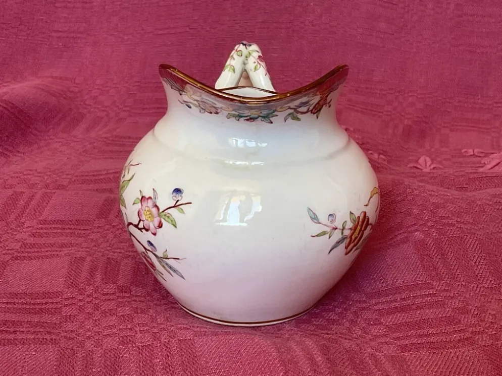 Pot à lait , Sarreguemines modèle Minton 19 siècle