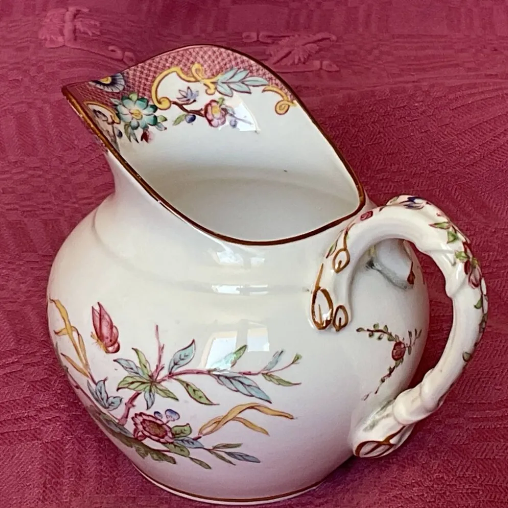 Pot à lait , Sarreguemines modèle Minton 19 siècle