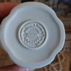 Pot à lait vintage en biscuit de porcelaine, Portmeirion England