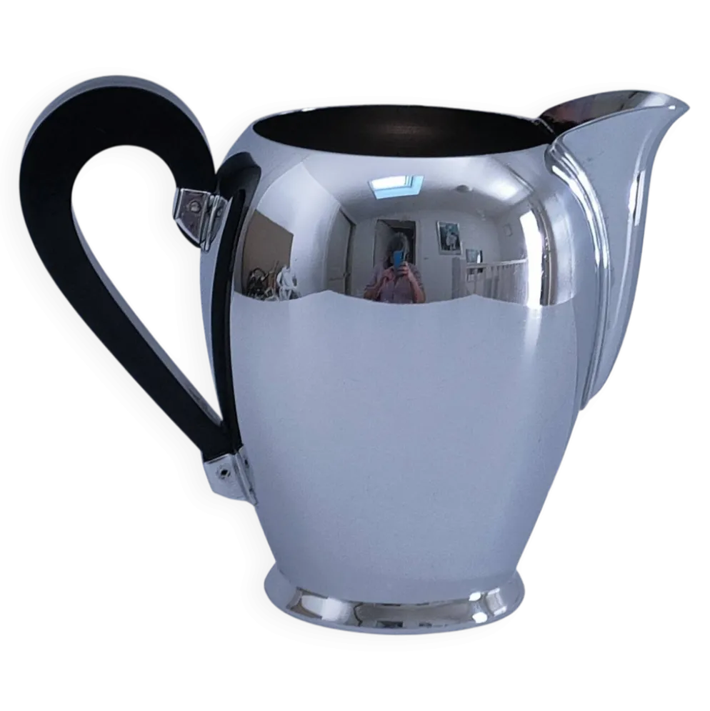 Pot à lait vintage modèle "bombé" en inox par Carlo Alessi