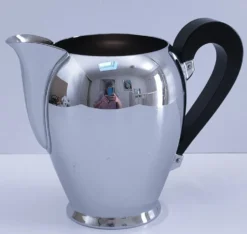 Pot à lait vintage modèle
