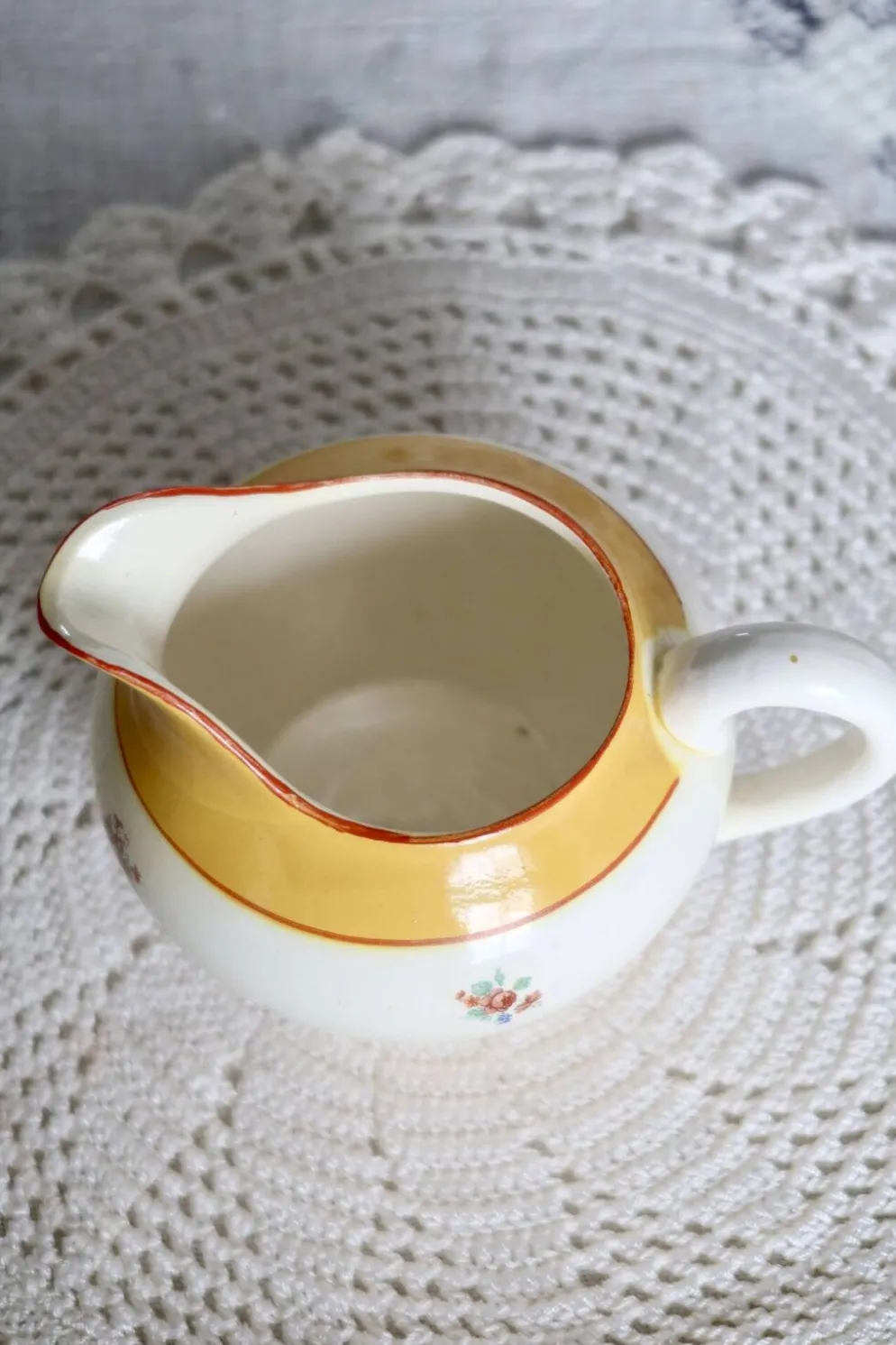 Pot à lait vintage porcelaine Sarreguemines – Motif fleuri