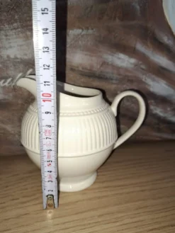 Pot à lait Wedgwood Windsor