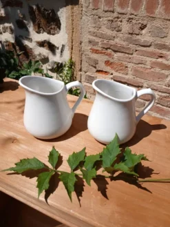 2 pots à lait vintages