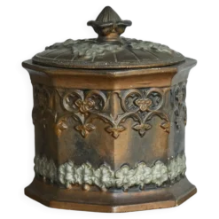 Pot à tabac ancien style néogothique XIXe siècle