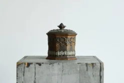 Pot à tabac ancien style néogothique XIXe siècle