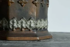 Pot à tabac ancien style néogothique XIXe siècle