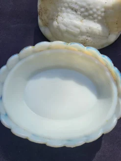 Poule en opaline vallerysthal