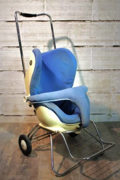 Poussette Space Age 1970s
