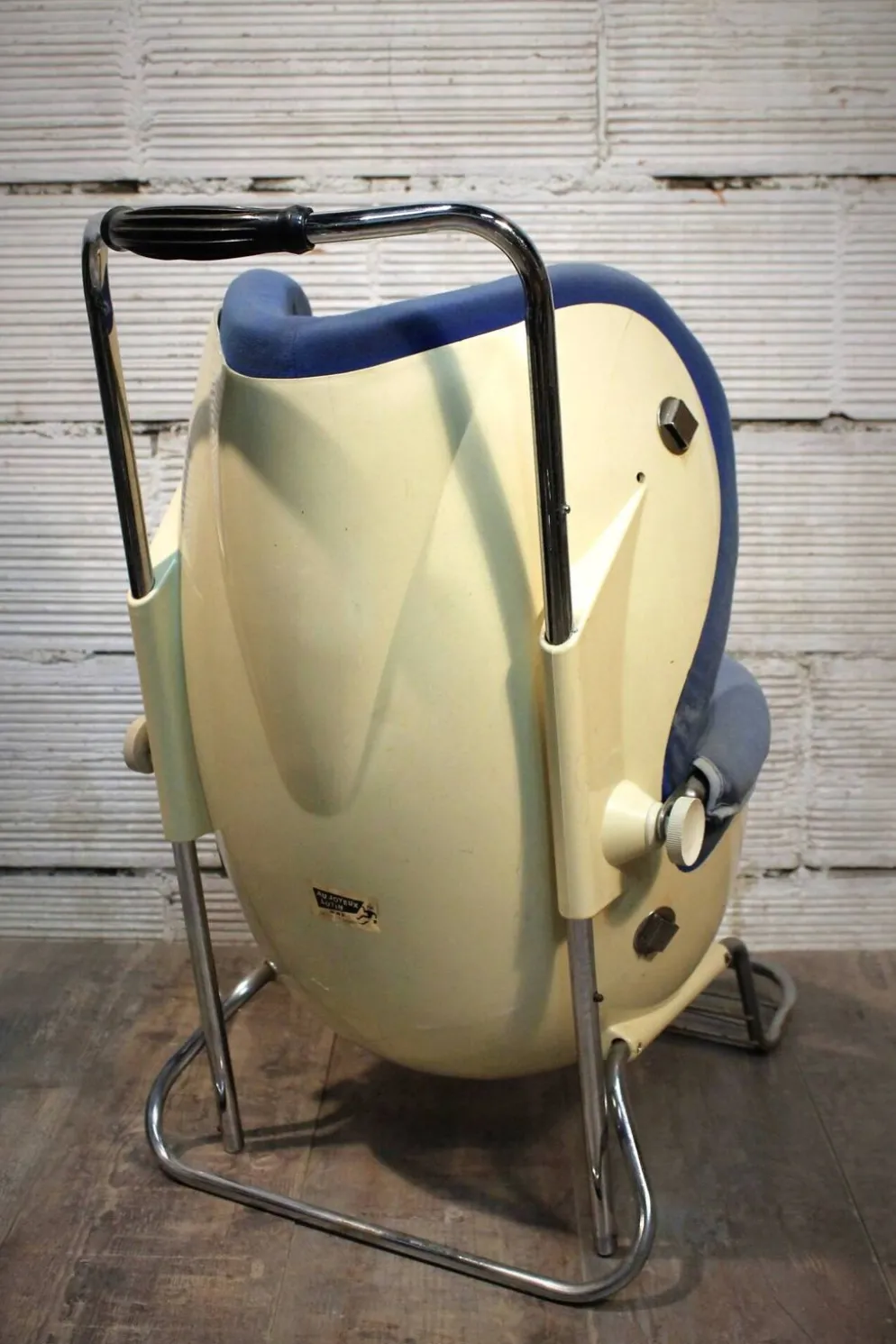 Poussette Space Age 1970s