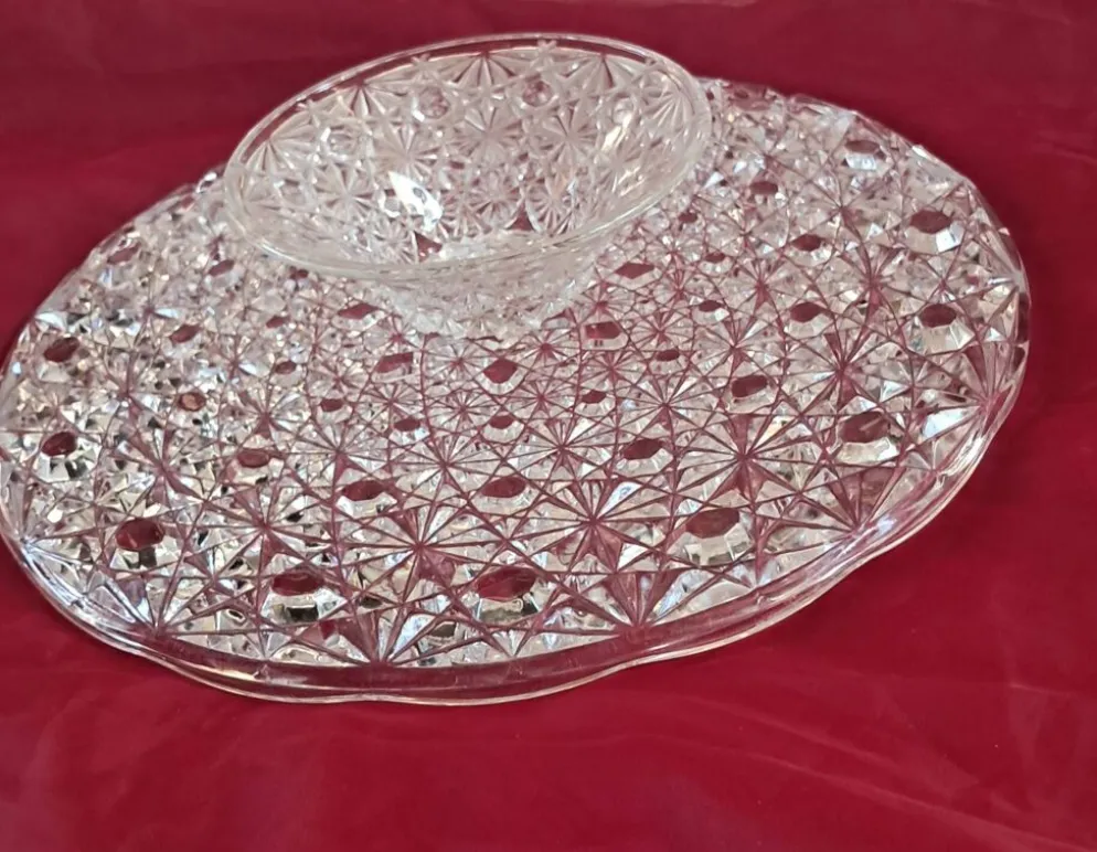 Présentoir à gâteau vintage en verre moulé pointe de diamant - Ø 32 cm