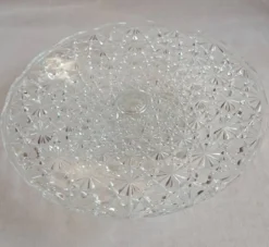 Présentoir à gâteau vintage en verre moulé pointe de diamant - Ø 32 cm