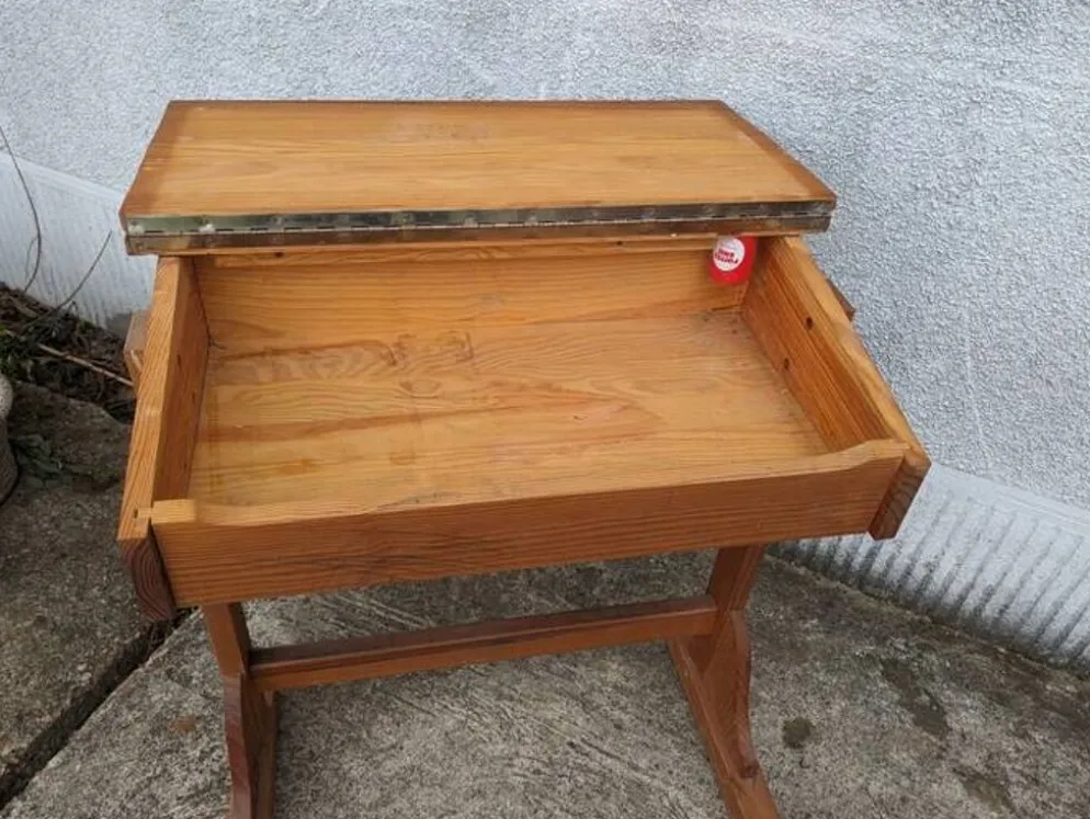 Pupitre, bureau enfant