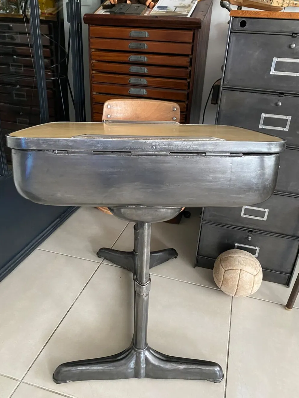 Pupitre d'écolier américain vintage